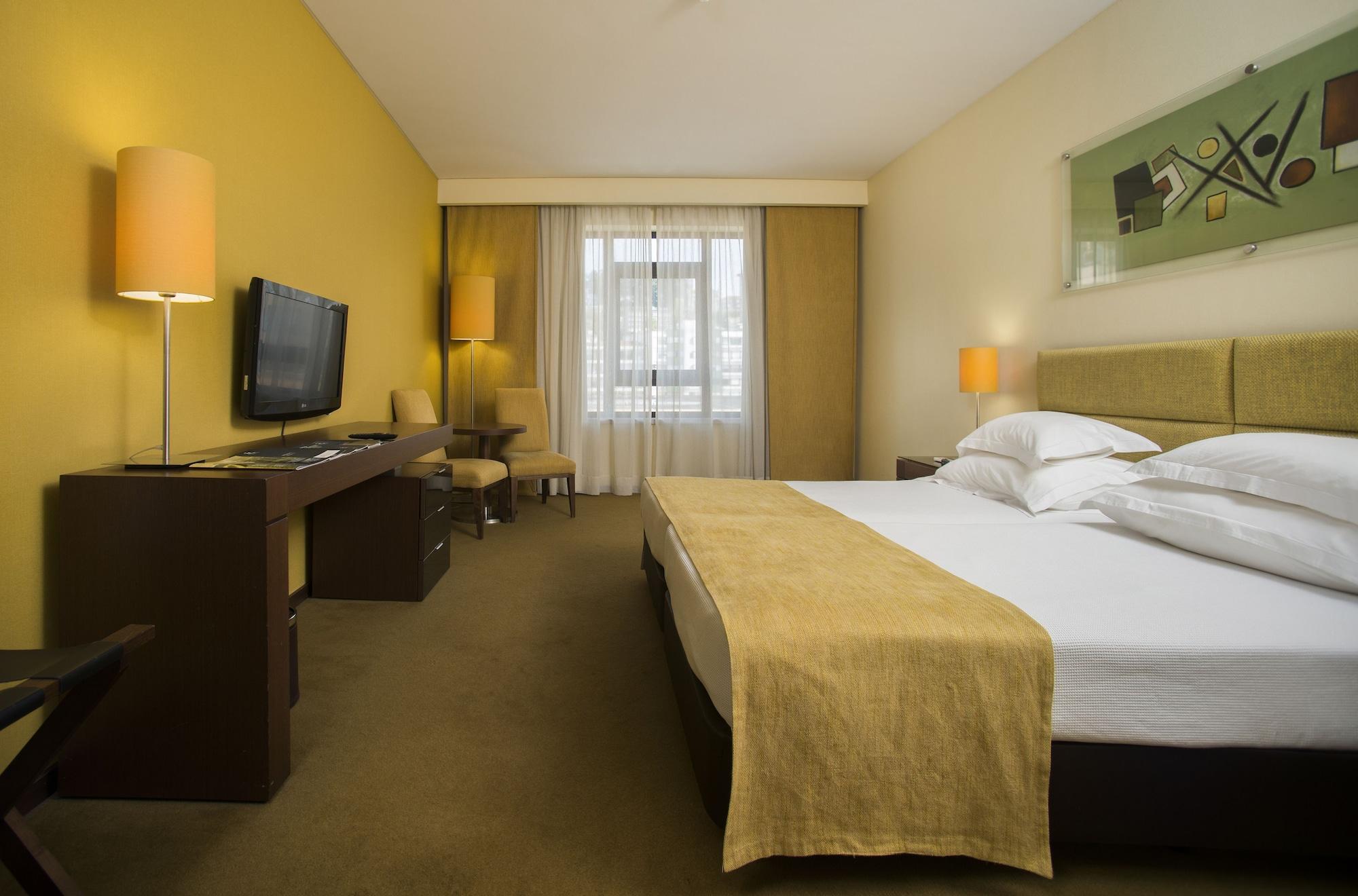 Gale Hotel 4*
